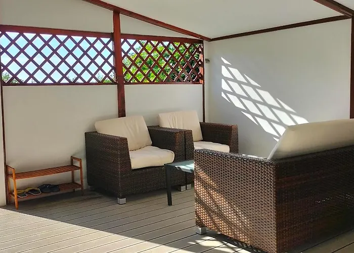 Apartma Panorama דירה *