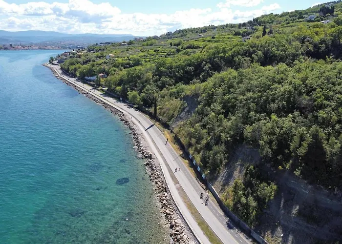 Apartma Panorama דירה קופר